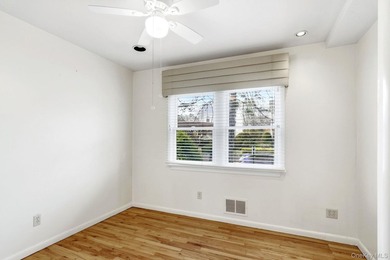Welcome to this a well-maintained home offering comfort, space - photo 23