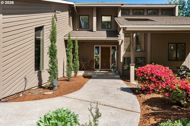 Perched atop a bluff overlooking the Sandy River Valley, this - photo 34