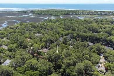 Updated lagoon-front home on one and a half lots in a quiet - photo 50