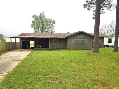 Toledo Bend Reservoir Home For Sale in Converse Louisiana