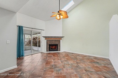 Centrally located in Titusville, this 2-bedroom, 2.5-bath - photo 5