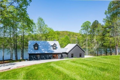 Lake Home For Sale in Dawsonville, Georgia