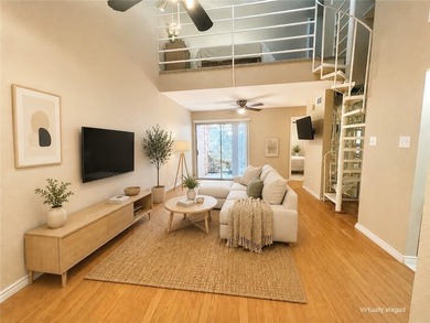 Just bring your clothes and settle right in-this charming condo - photo 5