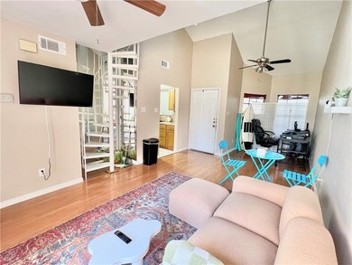 Just bring your clothes and settle right in-this charming condo - photo 6