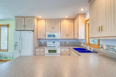 Delightful 2-bedroom chalet with additional loft sleeping area - photo 16