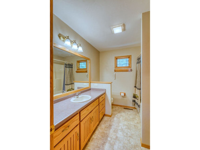 Delightful 2-bedroom chalet with additional loft sleeping area - photo 32