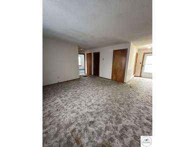 4-bed, 2-bath waterfront home in the Turkey Creek arm of Lake of - photo 40
