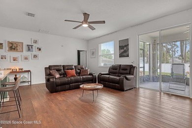 Better than new! This one checks every box--upgraded, move-in - photo 8