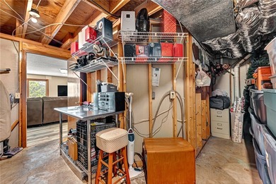 BOAT SLIP w/lift conveys at end of cul-de-sac. Remodeled luxury - photo 49