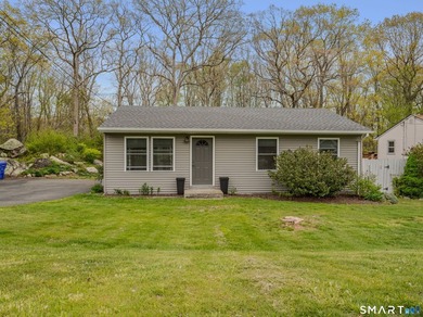 Come view this charming ranch offering comfortable single level - photo 1
