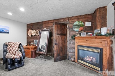 If you're looking for quiet space, endless possibilities, and a - photo 24