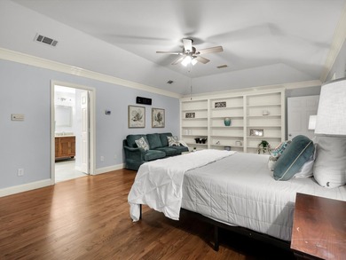 Nestled in the sought after Tiffany Park community, this - photo 31