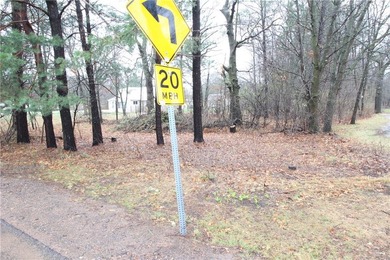 Awesome lot, country life on the edge of town. Close to the city - photo 8