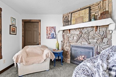 If you're looking for quiet space, endless possibilities, and a - photo 48