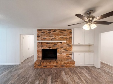 Welcome to 7928 Ella Young Dr, where fresh interior paint - photo 9