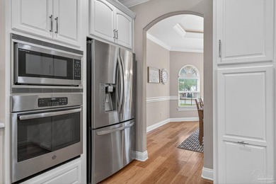 Beautiful Luxury Brick Home in Nature Trail. Welcome to this - photo 12