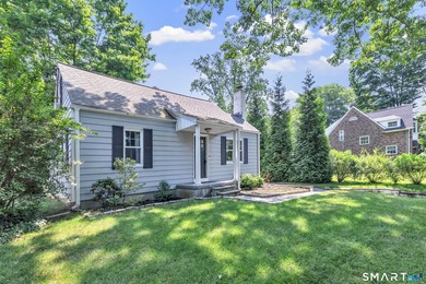 Welcome to this beautifully maintained Cape in Fairfield's - photo 33