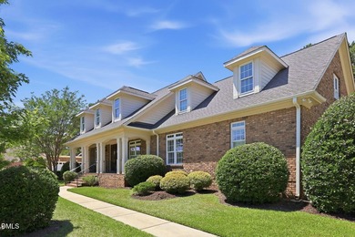 Excellent Convenient Location, Quality & Beautiful, All Brick - photo 3