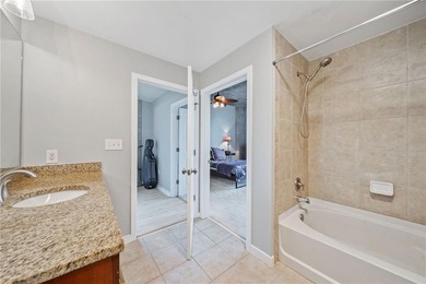 SPECIAL FINANCING AVAILABLE! 100 % Financing available with NO