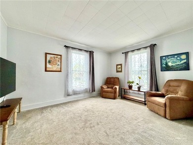 Located in the heart of downtown Oneonta, 373-375 Main Street - photo 29
