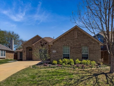 Lake Home Sale Pending in Hickory Creek, Texas
