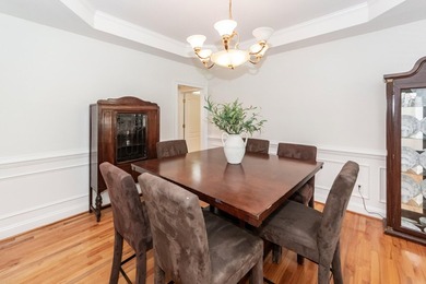 Nestled at the end of a quiet cul-de-sac in sought-after - photo 11