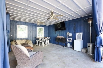 FULLY FURNISHED Dream Lake Getaway in Cedar Blue - Sulphur, OK - photo 12