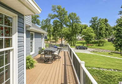 Located in the Cambridge Shores waterfront community just off - photo 14