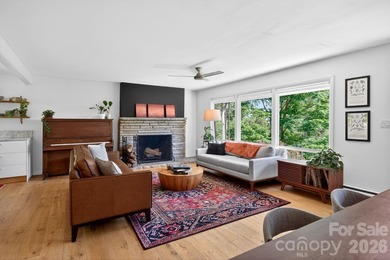 Thoughtfully renovated, light-filled mid-century modern ranch - photo 6