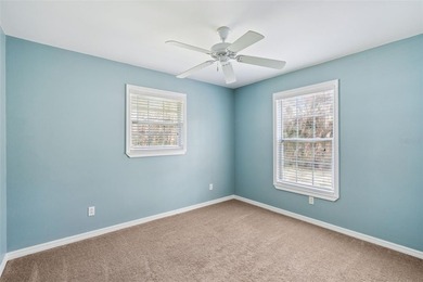Beautifully renovated 3-bedroom, 2-bathroom home in Isle of - photo 16