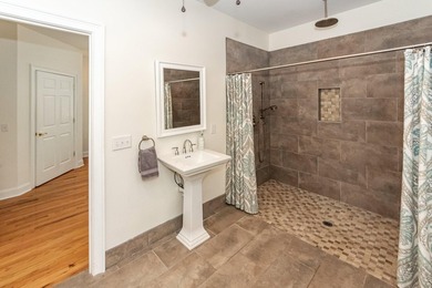 Nestled at the end of a quiet cul-de-sac in sought-after - photo 19