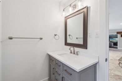 Beautifully renovated 3-bedroom, 2-bathroom home in Isle of - photo 19