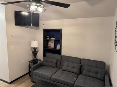 FULLY FURNISHED Dream Lake Getaway in Cedar Blue - Sulphur, OK - photo 20
