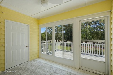 Welcome to this beautifully maintained end-unit townhome in - photo 22