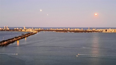 An OASIS of unparalleled VALUE in Miami. Welcome to this - photo 22