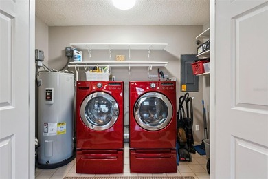 Beautifully renovated 3-bedroom, 2-bathroom home in Isle of - photo 23
