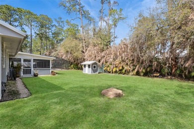 Beautifully renovated 3-bedroom, 2-bathroom home in Isle of - photo 31
