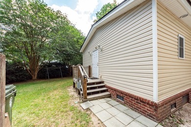 Nestled at the end of a quiet cul-de-sac in sought-after - photo 36