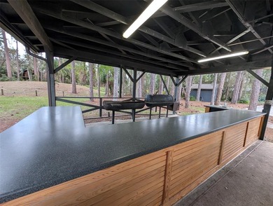 Beautifully renovated 3-bedroom, 2-bathroom home in Isle of - photo 38