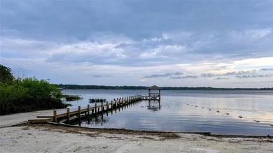 Beautifully renovated 3-bedroom, 2-bathroom home in Isle of - photo 39