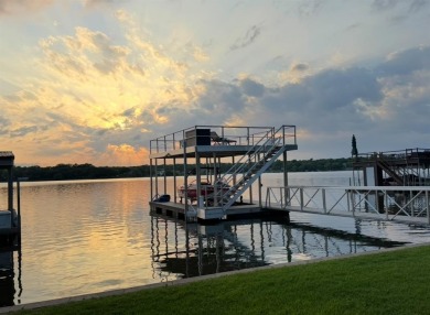 Lake Home Sale Pending in Arcadia, Oklahoma