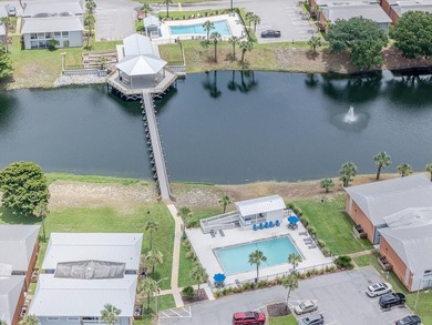 Active , Destin Central Location within 0.8 miles to Public - photo 24