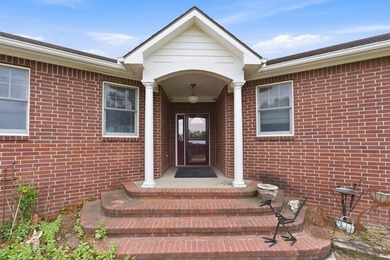 Come fall in LOVE with Cattail Springs! A beautiful one-owner - photo 4