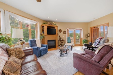 Come fall in LOVE with Cattail Springs! A beautiful one-owner - photo 6