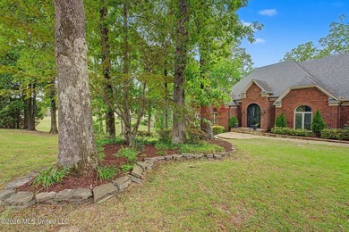 Lakefront on 1.21 Acres - 5 Private Suites - Private Dock - - photo 11