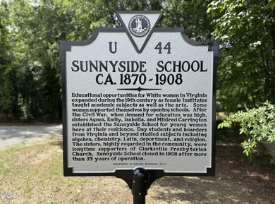 Built circa 1830, Sunnyside offers a rare chance to own an - photo 2
