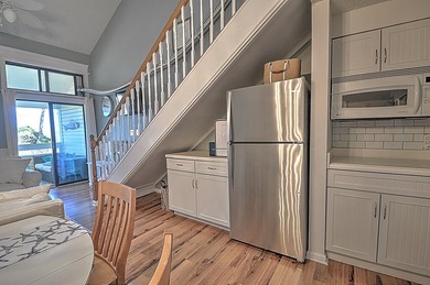 Top-floor 1-bedroom, 1-bath condo located in North Myrtle Beach - photo 15