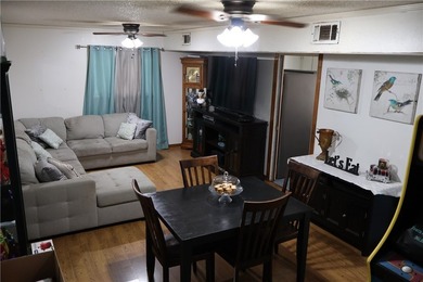 Seller is looking at all offers. Investors - great opportunity- - photo 5