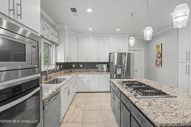 Lakefront on 1.21 Acres - 5 Private Suites - Private Dock - - photo 33