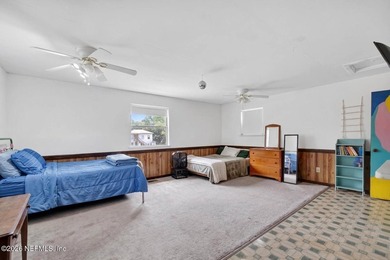 Some homes are built to blend in -- others are meant to stand - photo 33